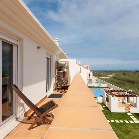 Casa Baleia - Praia E Piscina - 10 Pessoas Фехео Екстериор снимка